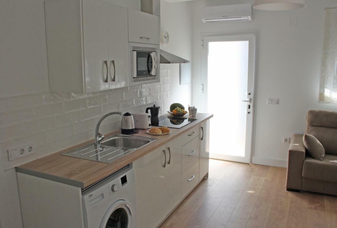 Apartamentos Angelita Plaza Beach 马拉加 外观 照片