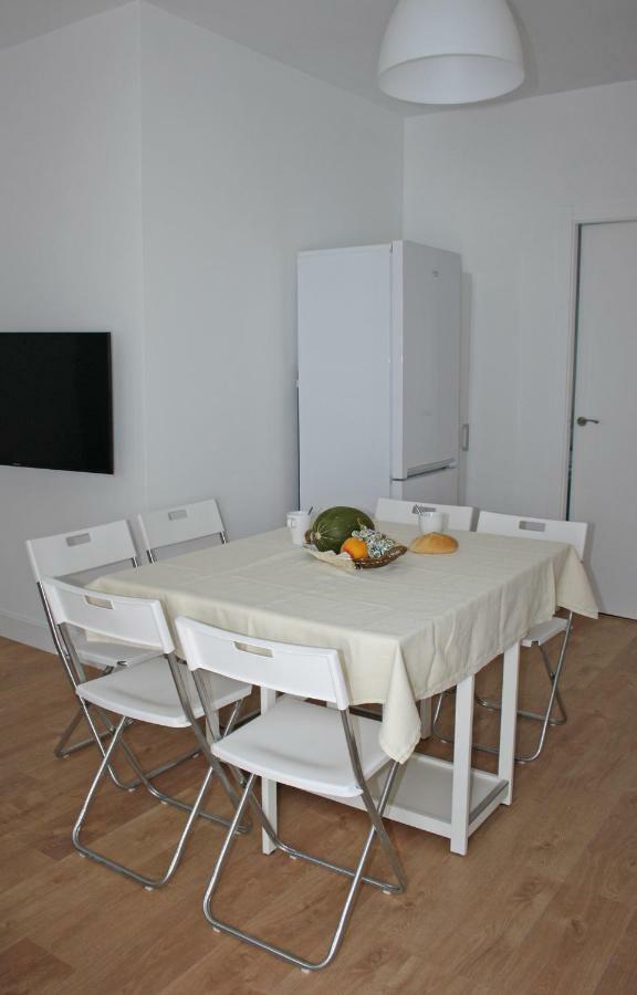 Apartamentos Angelita Plaza Beach 马拉加 外观 照片