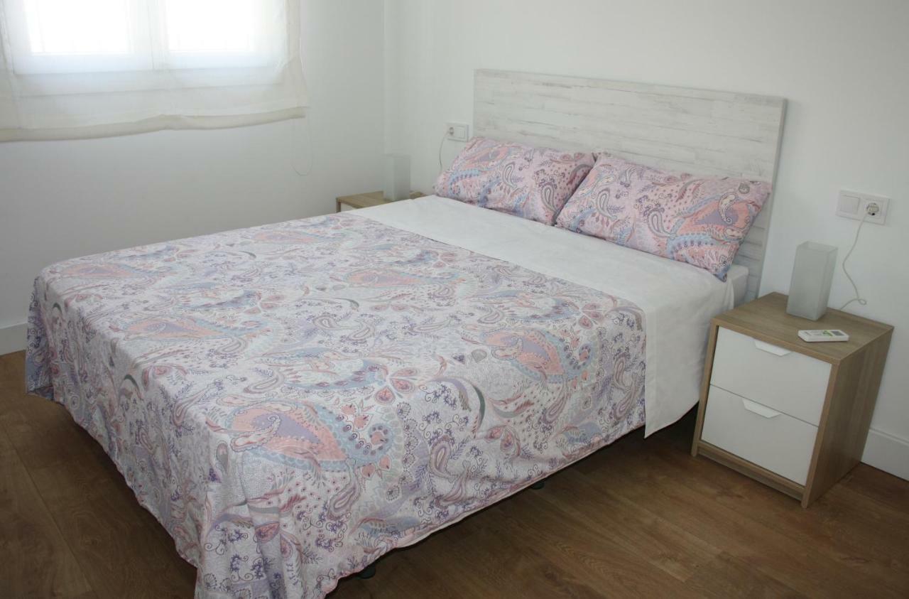 Apartamentos Angelita Plaza Beach 马拉加 外观 照片
