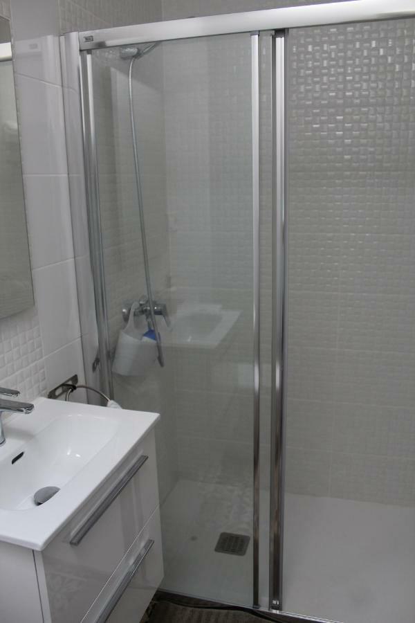 Apartamentos Angelita Plaza Beach 马拉加 外观 照片