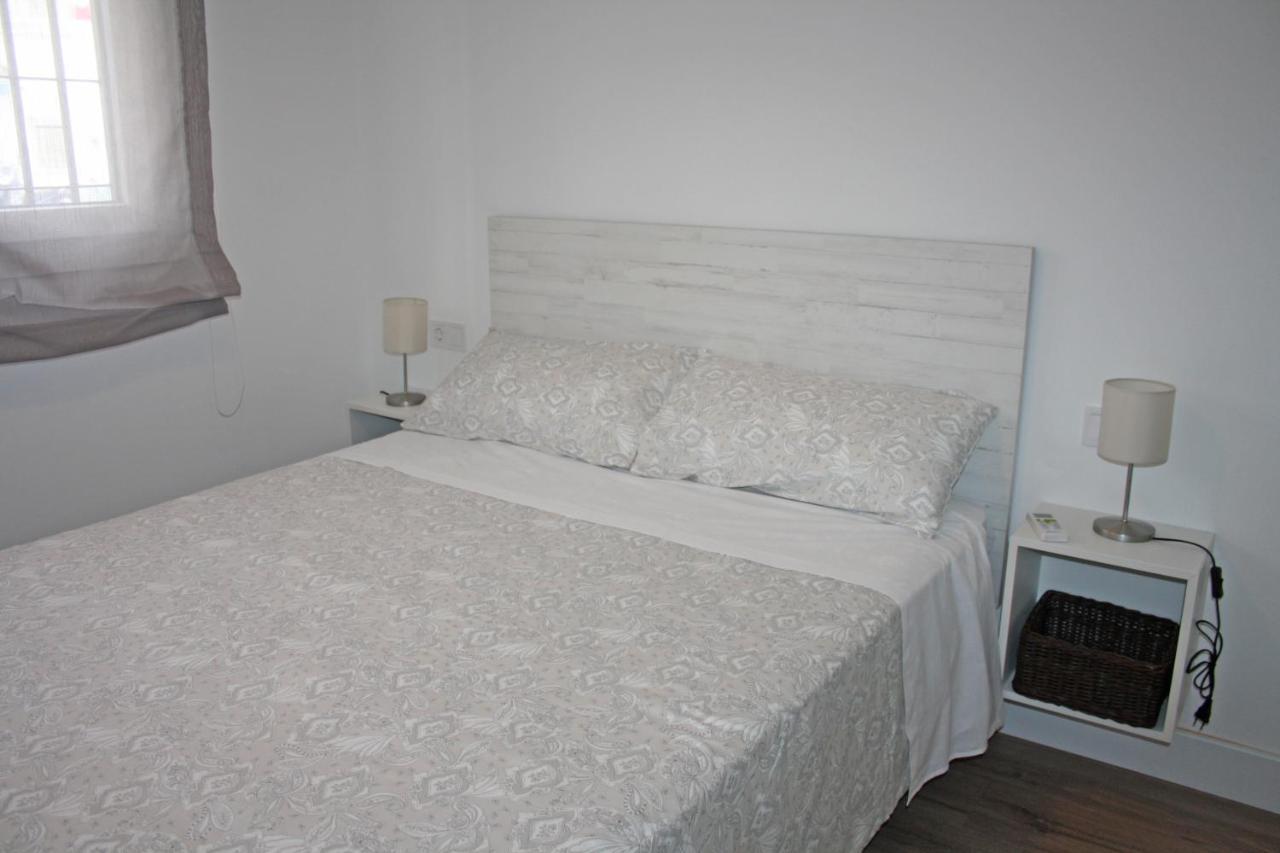 Apartamentos Angelita Plaza Beach 马拉加 外观 照片